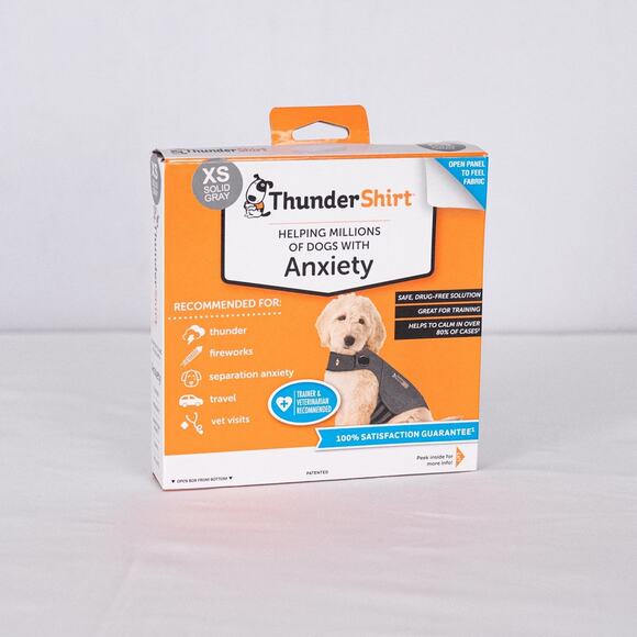 ThunderShirt Classic Anxiety & Calming Vest for Dogs Size XS Gray Fits 8-14 lbs - Picture 1 of 3